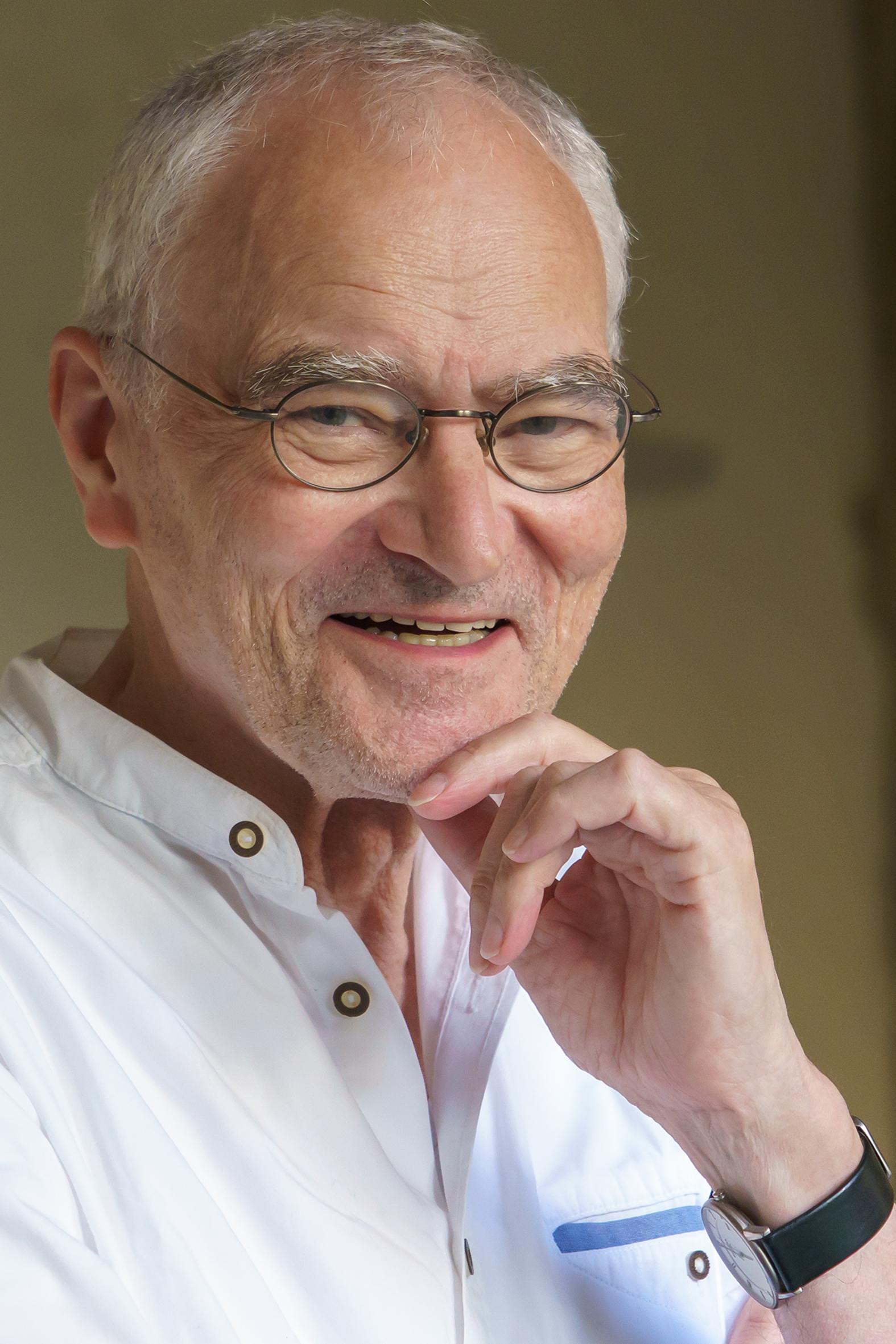 Bruder Ansgar Schmidt OSB ist Benediktiner in der Abtei St. Matthias in Trier