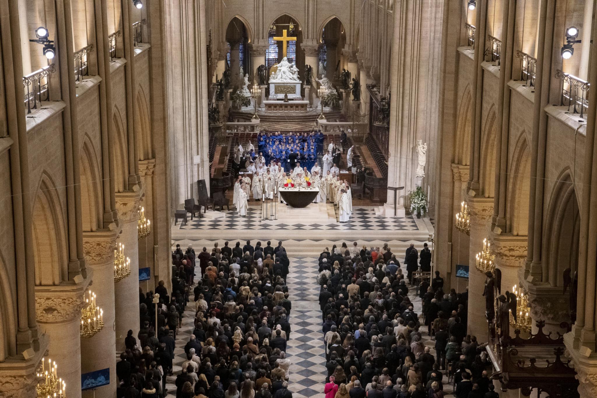 Möge die Wiedergeburt dieser bewundernswerten Kirche ein prophetisches Zeichen des Wiederauflebens der Kirche in Frankreich darstellen.